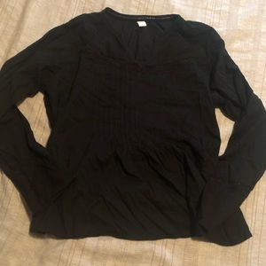 Old Navy Black Crochet and Crinkle Detail Top Size L